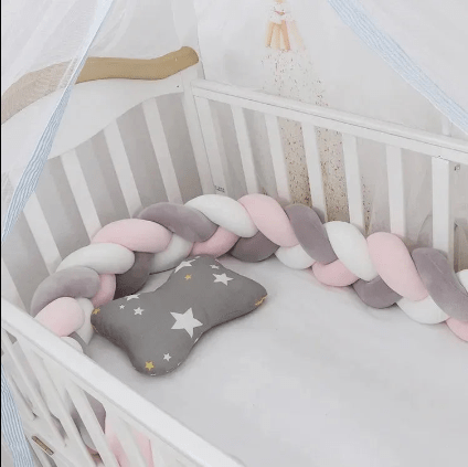 Tresse de lit rose gris blanc berceau ciel