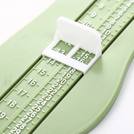 Mesureur de pied pour bébé | ChildFoot ™